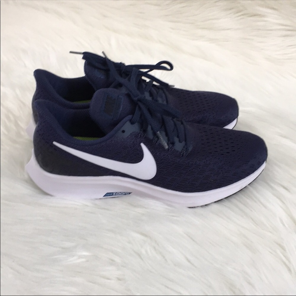 NWOT Nike Shoes